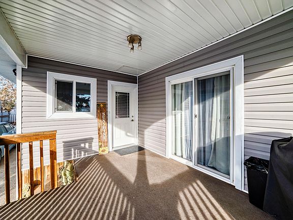 4th image of 140 W View Cres