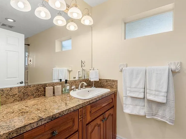 1387 Moonmist Dr #G-2 — Photo 32