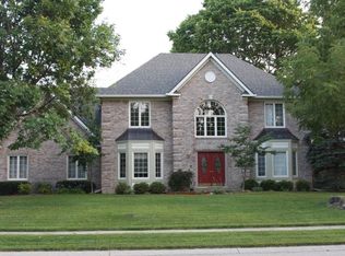 5099 Kingswood Dr, Carmel, IN 46033