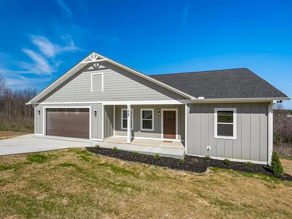 1965 Bear Creek Point, Cookeville, TN 38506