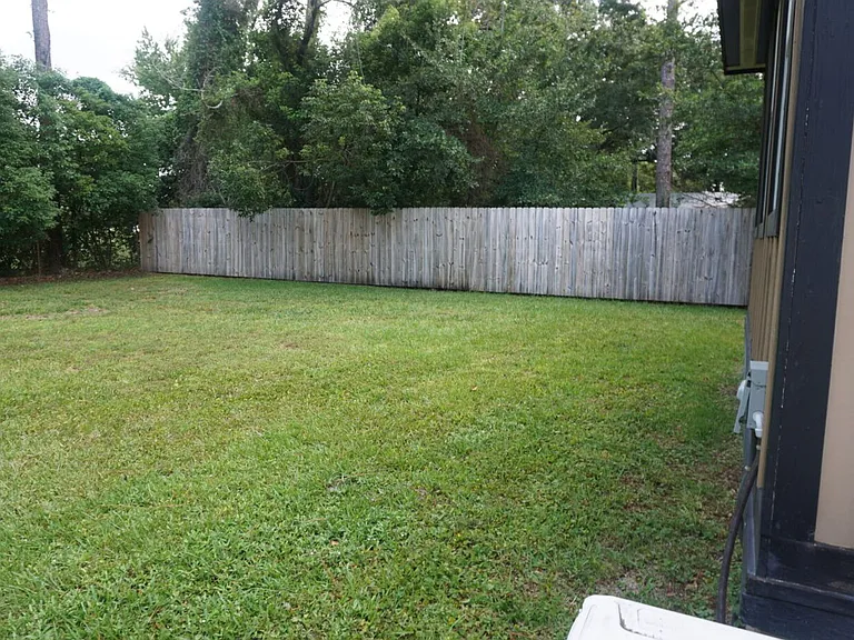 3925 Miruelo Cir N — Photo 24