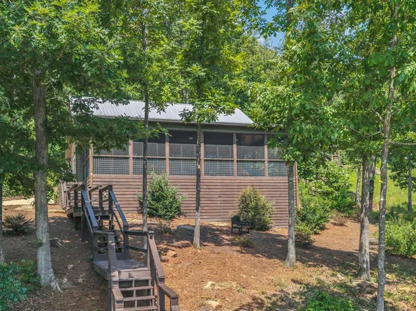 1003 Lake Dr, Logan, AL 35098