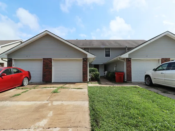 18913 E Lexington Rd, Independence, MO 64058