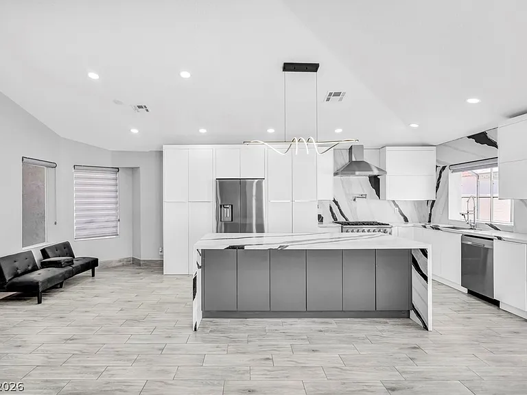 3000 Blue Fin Cir — Photo 14