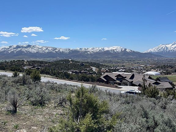 2nd image of 618 N Ibapah Peak Dr #174