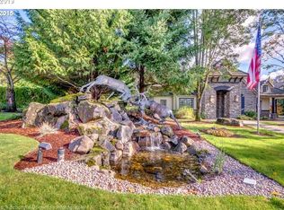 985 Springtree Ln, West Linn, OR 97068