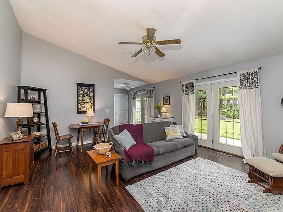 4th image of 4004 W Robinwood Dr