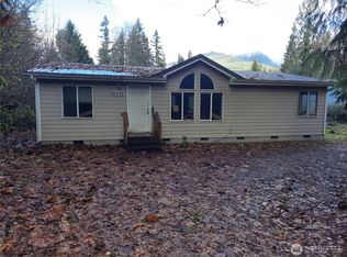 9202 Thunderbird Ln, Concrete, WA 98237