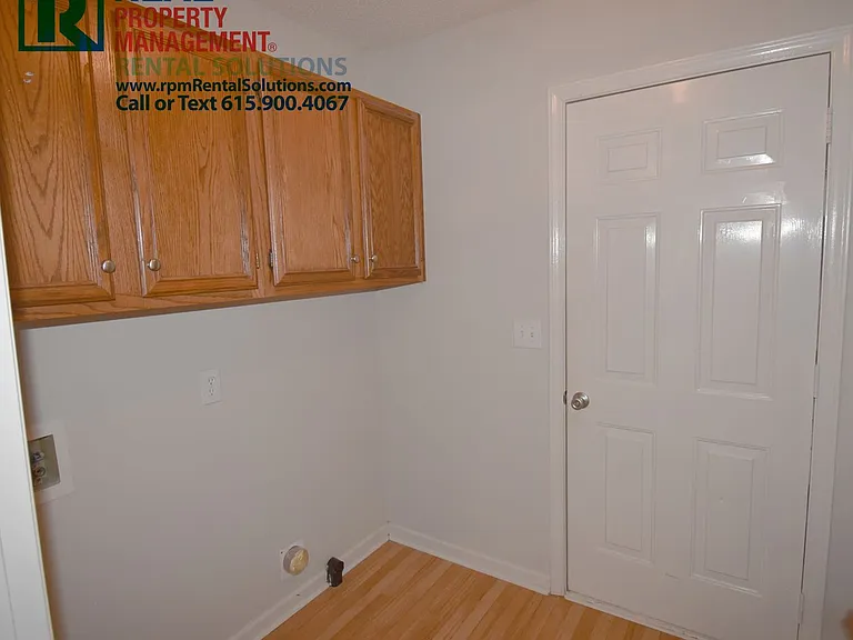118 Casper Ct — Photo 9