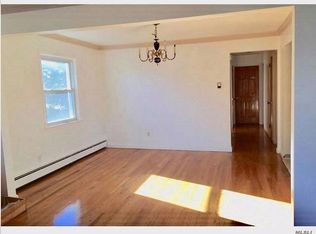 3504 153rd St #2, Flushing, NY 11354