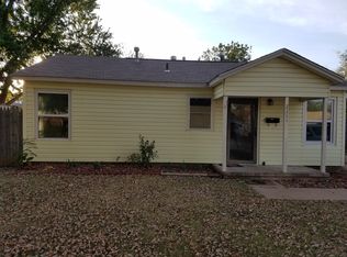 2111 Pearson Dr, Midwest City, OK 73110
