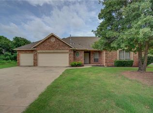 21230 SE 103rd St, Newalla, OK 74857