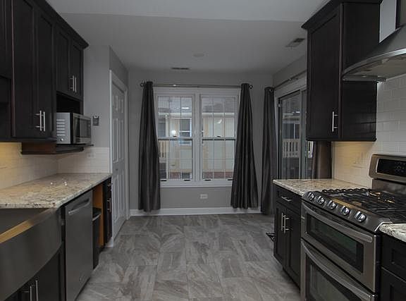 5th image of 1263 Streamwood Ln #328