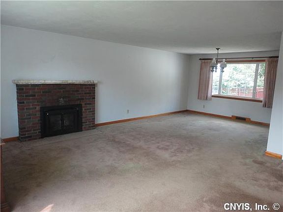 2nd image of 114 Paikin Dr