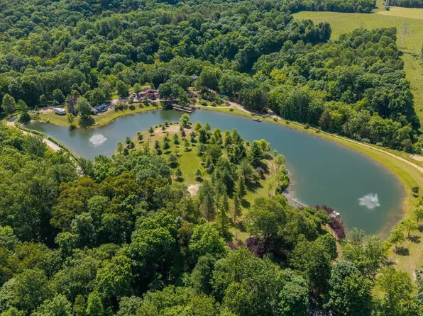 2220 Webb Rd, Brookville, IN 47012