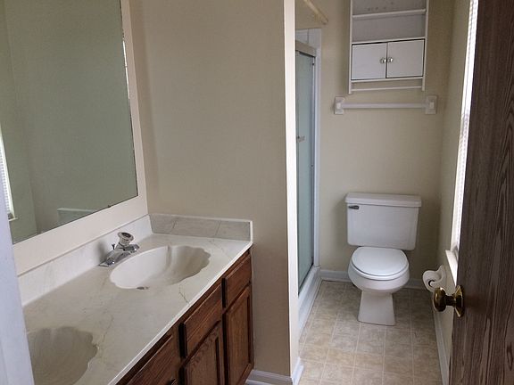 4th image of 7383 Woodlow Dr
