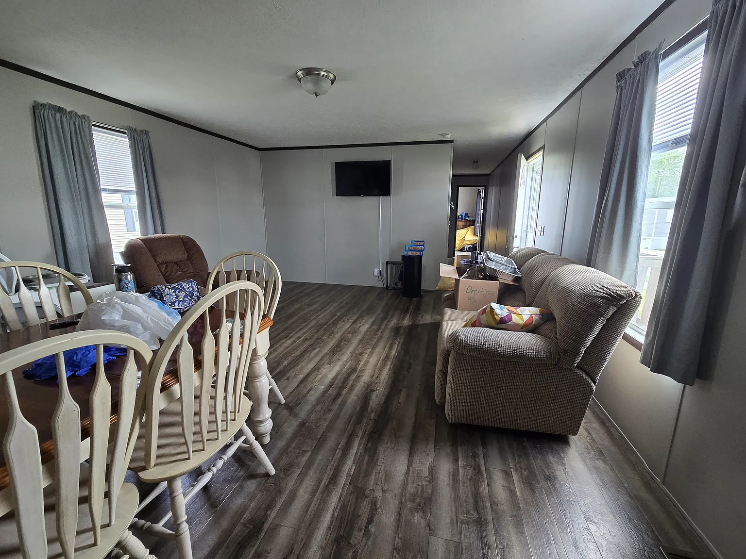 3 bed, 1216 sqft, $1,500 — Photo 3