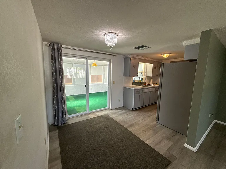 7726 Sue Ellen Dr — Photo 10