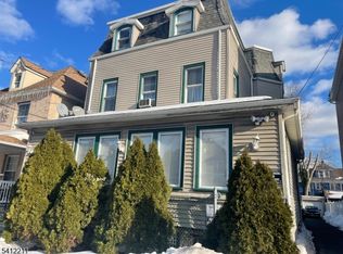 218 Orchard St #2, Elizabeth City, NJ 07208