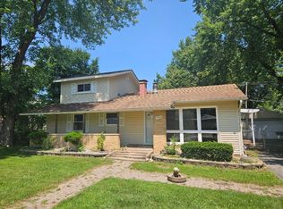 4906 Rose St, Crystal Lake, IL 60014