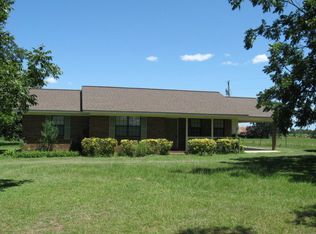 1366 Old Coffee Rd, Wray, GA 31798