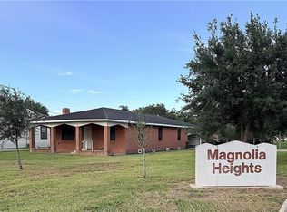 221 S Parker Rd, La Feria, TX 78559