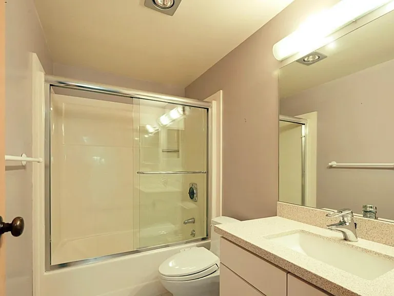 601 Van Ness Ave #151 — Photo 28