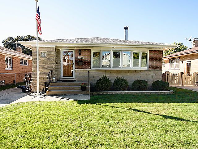 1st image of 7134 N Ozark Ave