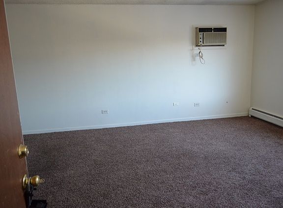 3rd image of 10030 Holly Ln APT 2N