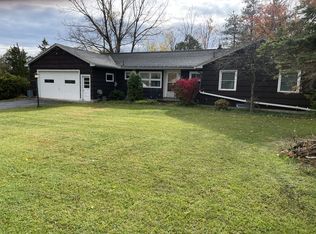 104 Terrace Cir, Syracuse, NY 13214