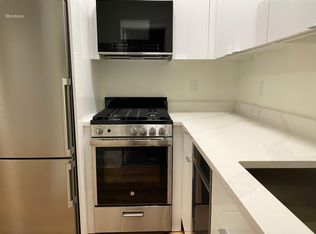 230 Walnut St APT 20, Newtonville, MA 02460