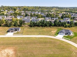 3661 McLain Way, Hiawatha, IA 52233