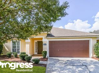 1707 Rustling Dr, Fleming Island, FL 32003