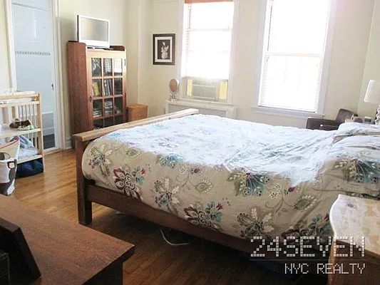 Rented by 24 7 NYC Realty Inc. | media 26