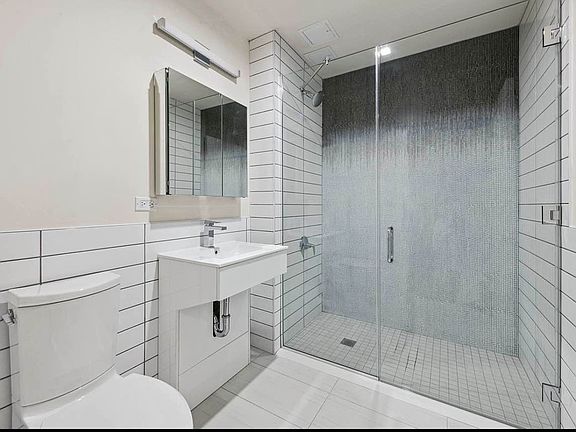 4th image of 1105 Lex Ave #4A