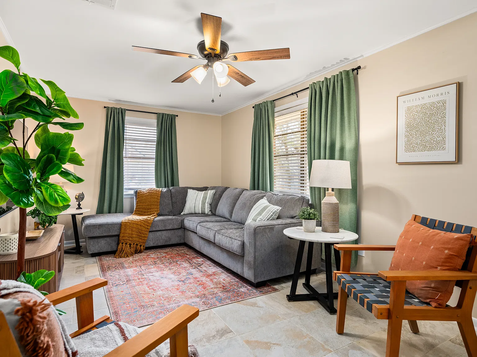 2 bed, 759 sqft, $2,200 — Photo 3