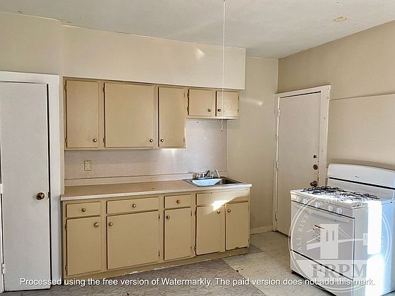 2nd image of 28 Tallman St #3W