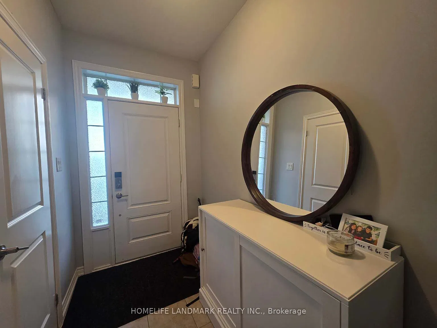 3 bed, $3,500 — Photo 2