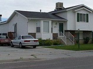 855 Deer Flat Rd, Tooele, UT 84074