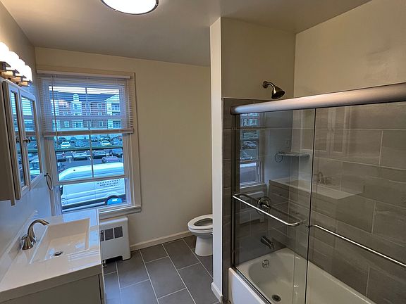 3rd image of 21 E Union St #4