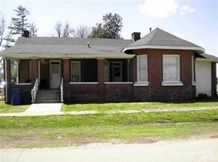 403 S Main St, Campbell, MO 63933