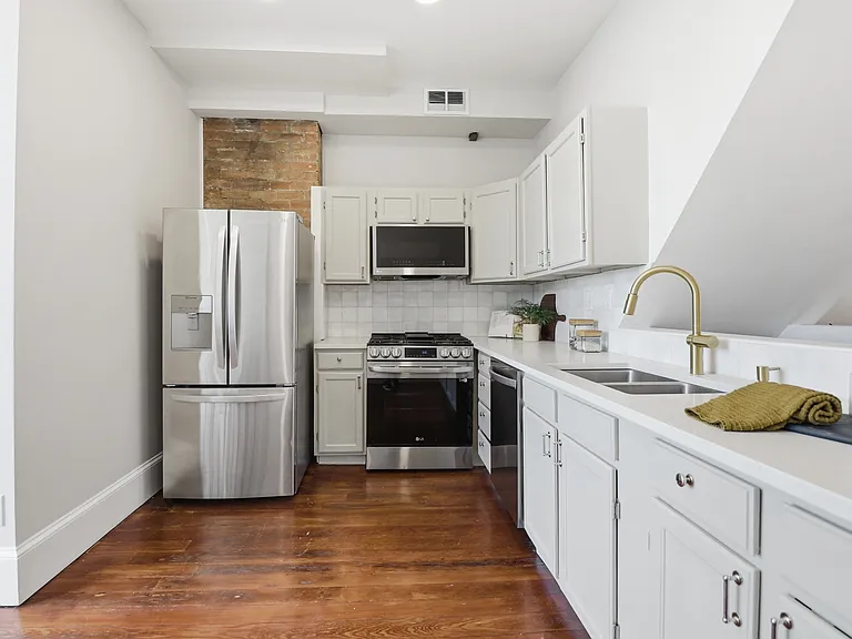 525 Boal St — Photo 13