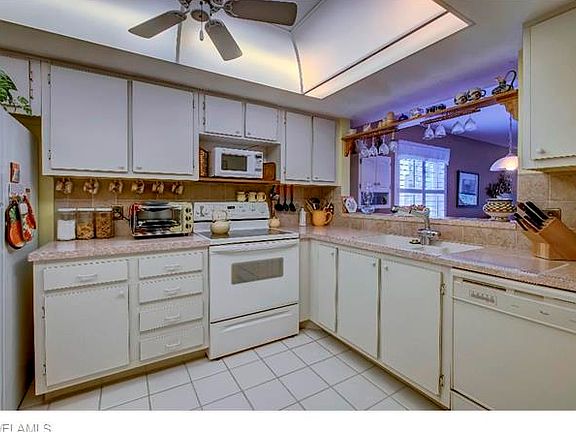 5th image of 25808 Cockleshell Dr APT D211