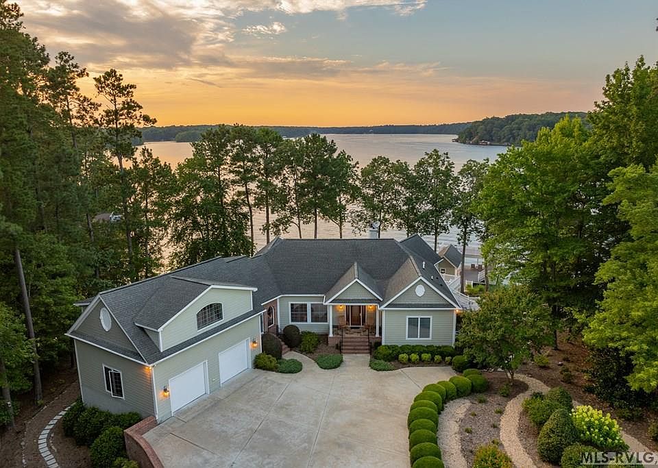 1st image of 283 Lakewoods Dr