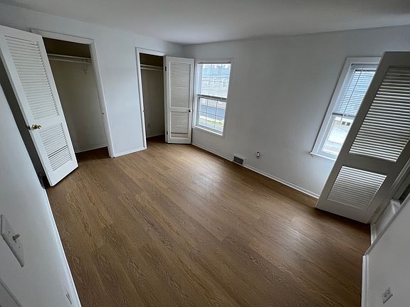5th image of 414 Barnegat Ave #1