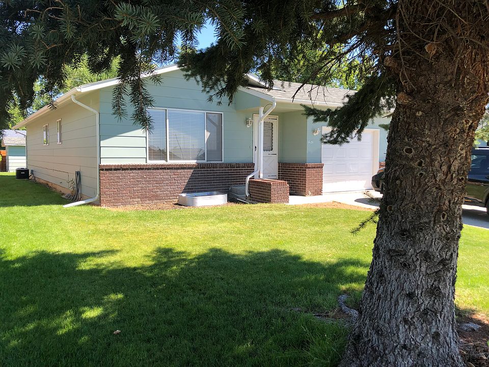 1st image of 1121 Yellowstone Ave