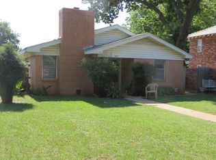 314 S 6th St, Chickasha, OK 73018