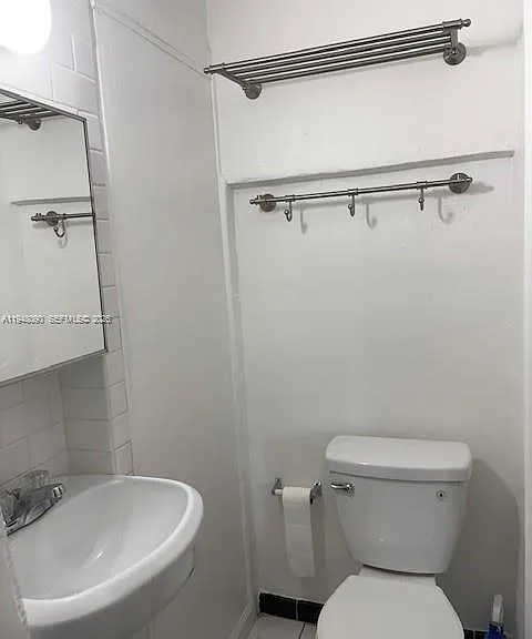 752 NW 24th Ct #1 — Photo 9