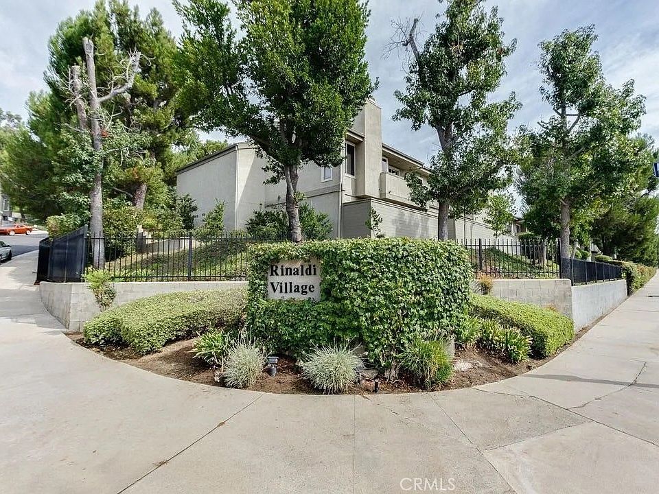 1st image of 15786 Midwood Dr Unit 5