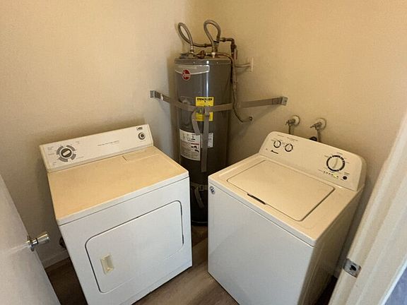 5th image of 2764 Aarondavid Dr APT A